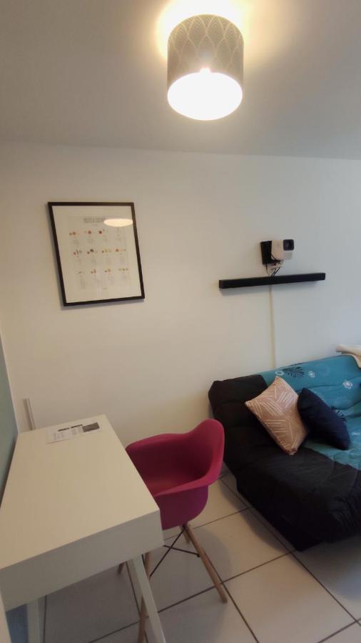 Denain Agreable Et Fonctionnel 2 Pieces 아파트 외부 사진